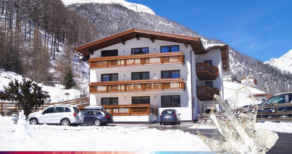 Appartement Gaestehaus Bergkristall Solden Exterior photo